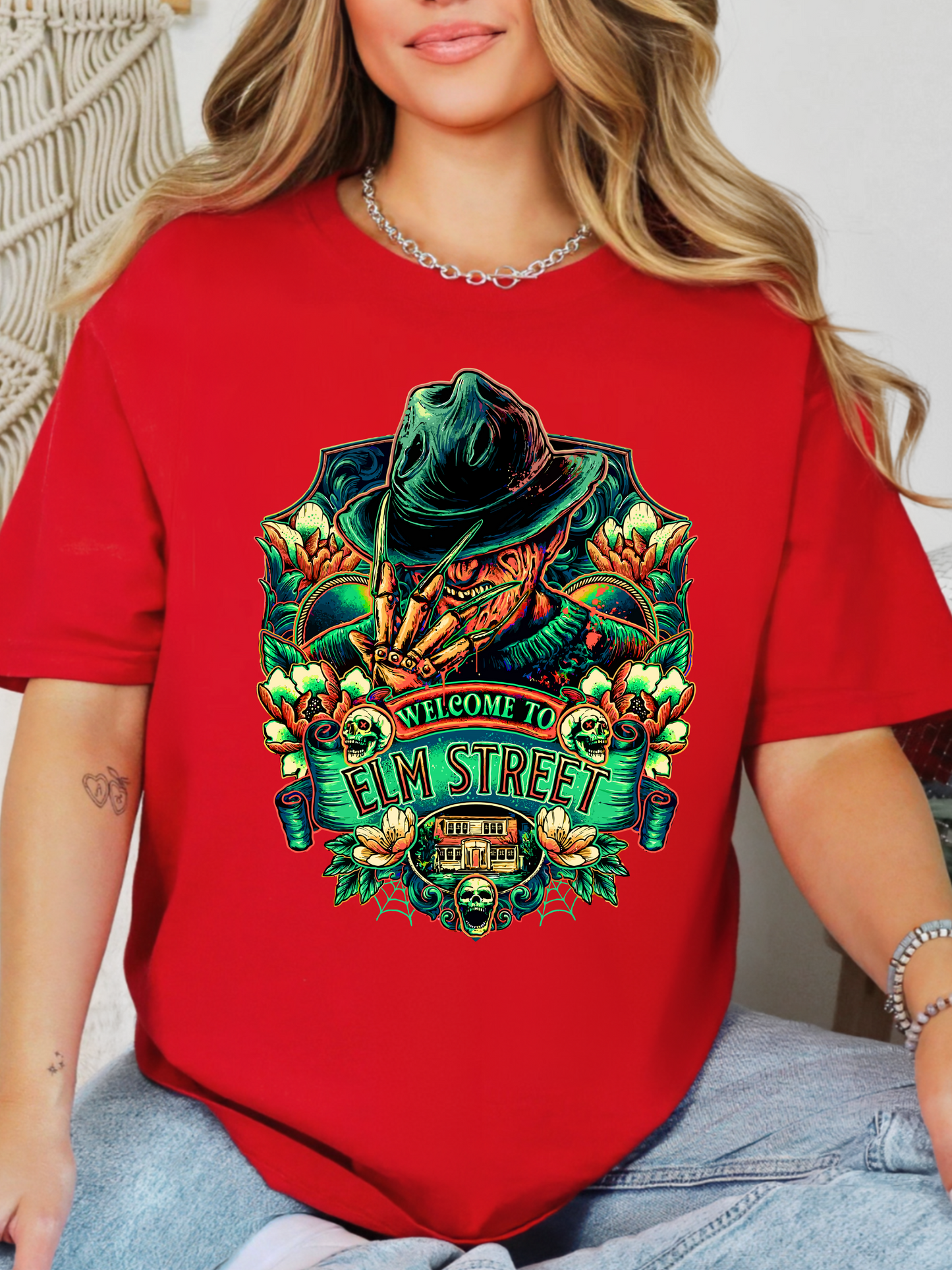 “Welcome to Elm Street” Crewneck, Sweatshirt & Tee – Spooky Season Essentials