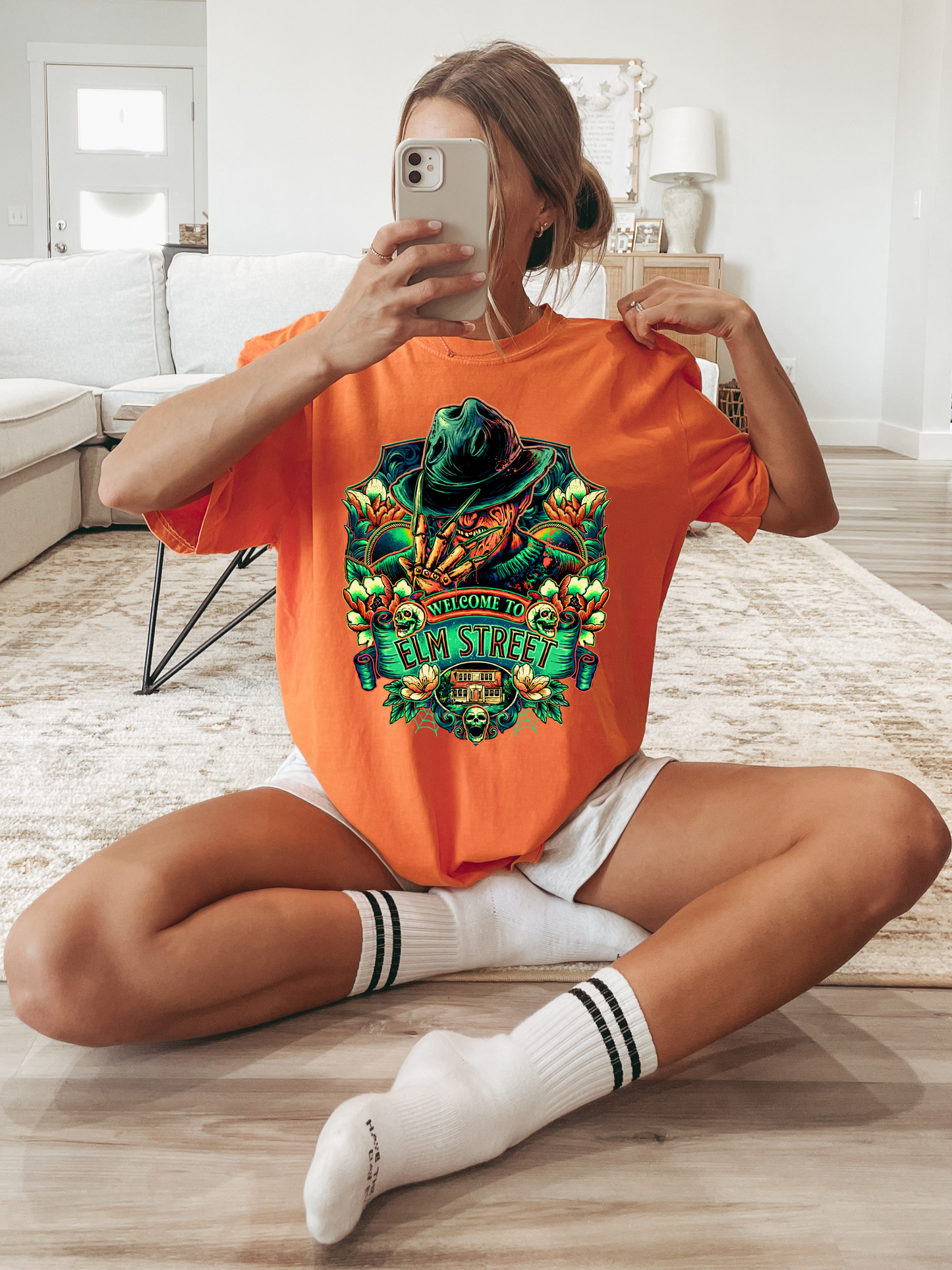 “Welcome to Elm Street” Crewneck, Sweatshirt & Tee – Spooky Season Essentials