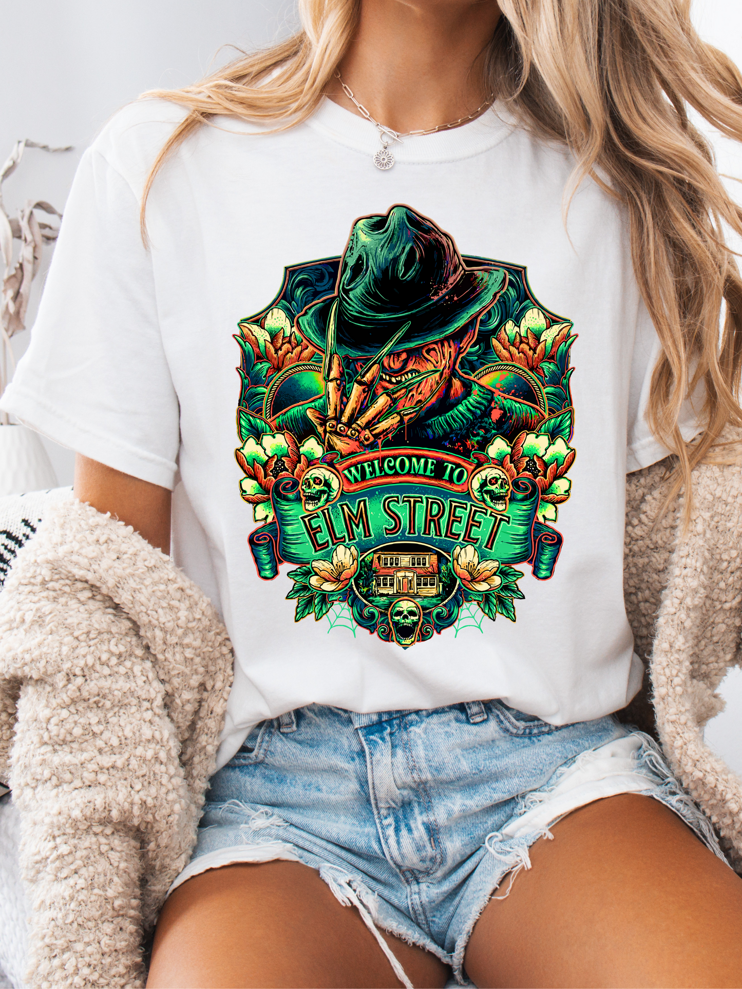 “Welcome to Elm Street” Crewneck, Sweatshirt & Tee – Spooky Season Essentials