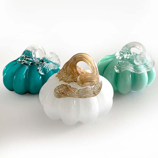 Autumn Teal Pumpkin Trio – Petite Tabletop Set
