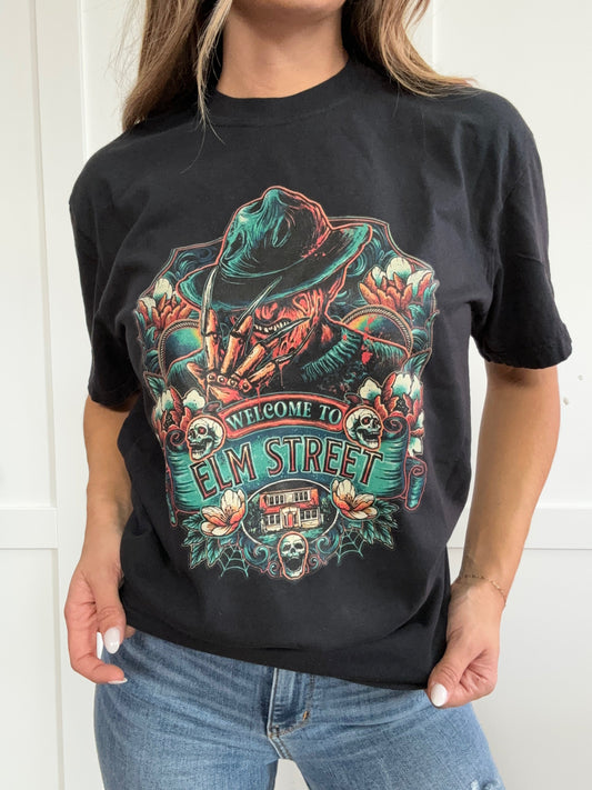 “Welcome to Elm Street” Crewneck, Sweatshirt & Tee – Spooky Season Essentials