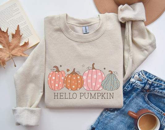 Quilted “Hello Pumpkin” Sweatshirt – Autumn Cozy Style